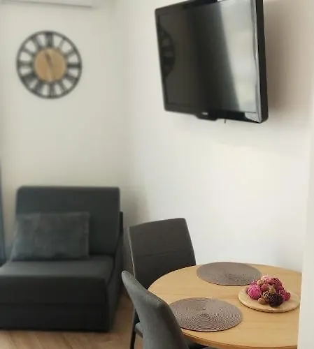 Allure Varna Apartamento *