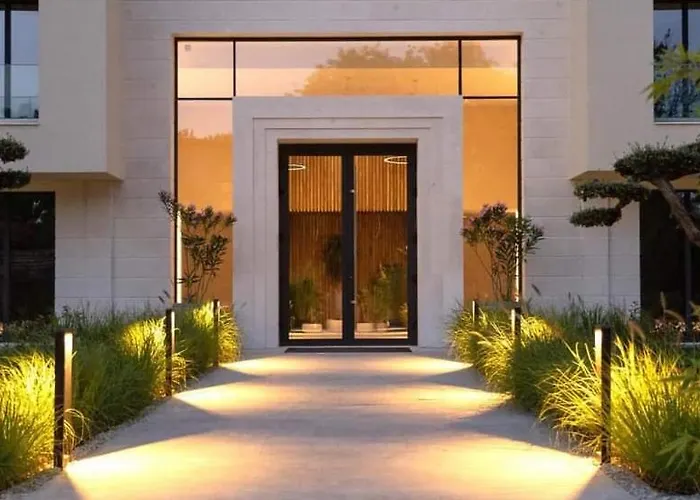 Allure Varna Apartamento *