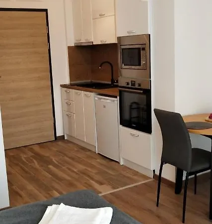 Allure Varna Appartement *