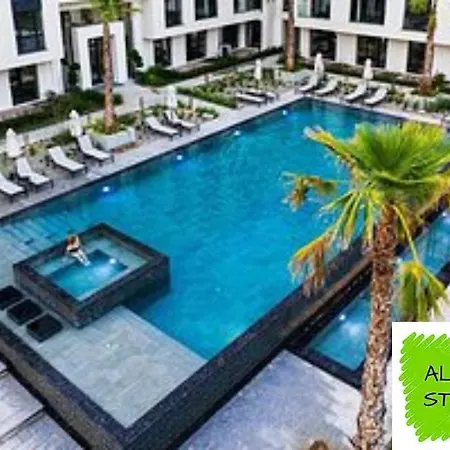 Apartment Allure Varna *