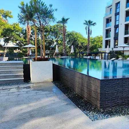 Allure Varna Apartment *